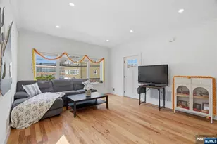 31 Patterson St, Harrison, NJ 07029 - Photo 19