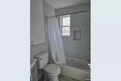 36 Augusta, Elmwood Park, NJ 07407 - Photo 9