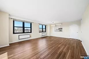 7855 Blvd East 6L, North Bergen, NJ 07047 - Photo 5