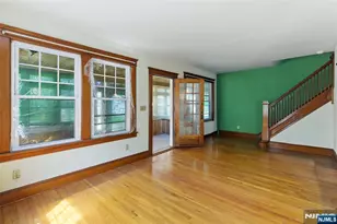 54 Rochelle Ave, Rochelle Park Township, NJ 07662 - Photo 5