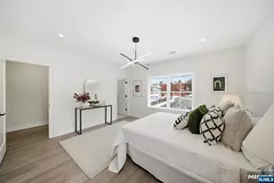 28 Irving St, Montclair, NJ 07042 - Photo 15