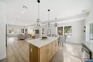 28 Irving St, Montclair, NJ 07042 - Photo 7