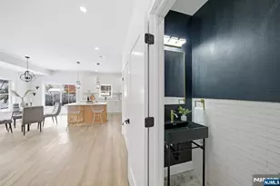 28 Irving St, Montclair, NJ 07042 - Photo 5