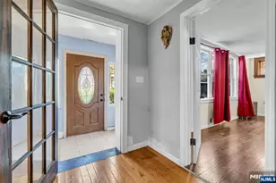 297 Hamilton Pl, Hackensack, NJ 07601 - Photo 3
