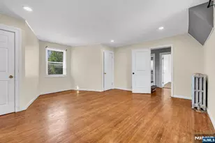 297 Hamilton Pl, Hackensack, NJ 07601 - Photo 21