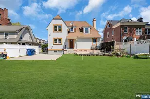 297 Hamilton Pl, Hackensack, NJ 07601 - Photo 33