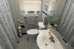 585 Monroe Pl, Ridgefield, NJ 07657 - Photo 11