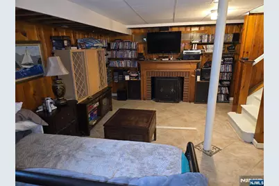 585 Monroe Place, Ridgefield, NJ 07657 - Photo 25
