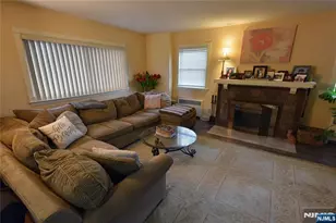 585 Monroe Pl, Ridgefield, NJ 07657 - Photo 5