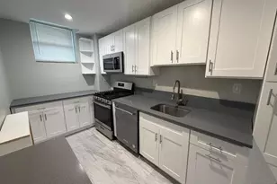 100 Palisade Ave A2, Englewood, NJ 07631 - Photo 1