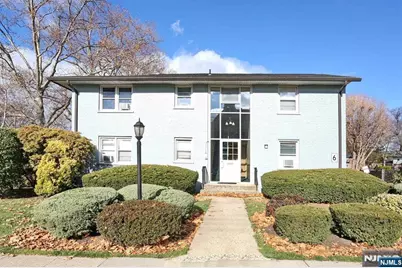 23-05 High Street #C, Fair Lawn, NJ 07410 - Photo 3
