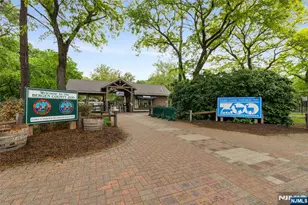 557 Monroe Ct, River Edge, NJ 07661 - Photo 41
