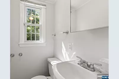 557 Monroe Court, River Edge, NJ 07661 - Photo 17