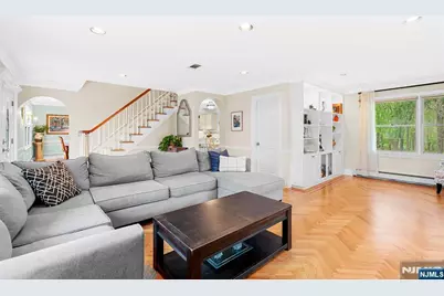 132 Maple Street, Ramsey, NJ 07446 - Photo 5