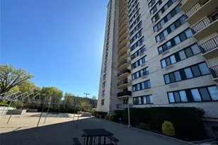 1590 Anderson Ave 2F, Fort Lee, NJ 07024 - Photo 19