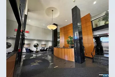 1590 Anderson Avenue 2F #2F, Fort Lee, NJ 07024 - Photo 3