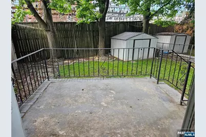 281 Marion Avenue 1Fl #1FL, Cliffside Park, NJ 07010 - Photo 13