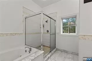 1600 Kaufers Ln 4, Fort Lee, NJ 07024 - Photo 19