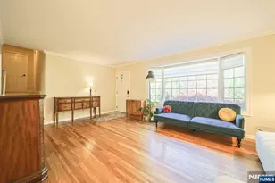 181 Crescent St, Closter, NJ 07624 - Photo 5
