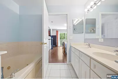 212 Riverwalk Way L127 #L127, Clifton, NJ 07014 - Photo 29