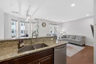 8 Veterans Dr, Wood Ridge, NJ 07075 - Photo 19