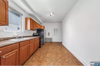 393 Main Street, Ridgefield Park, NJ 07660 - Photo 5