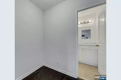 6 Horizon #306, Fort Lee, NJ 07024 - Photo 19