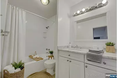 6 Horizon #306, Fort Lee, NJ 07024 - Photo 9