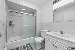 1435 14th St, Fort Lee, NJ 07024 - Photo 17