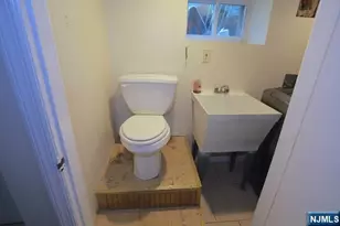 20 Woodland Ave, Nutley, NJ 07110 - Photo 29