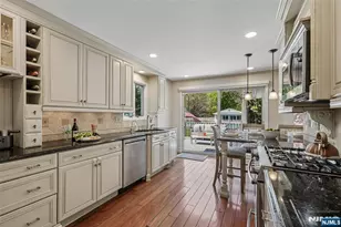459 Ellis Pl, Wyckoff Township, NJ 07481 - Photo 9