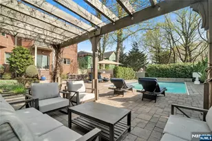 1115 Briar Way, Fort Lee, NJ 07024 - Photo 45
