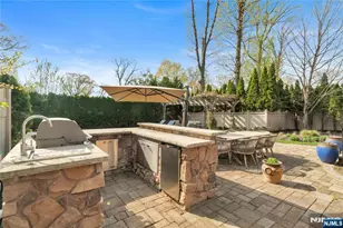 1115 Briar Way, Fort Lee, NJ 07024 - Photo 47