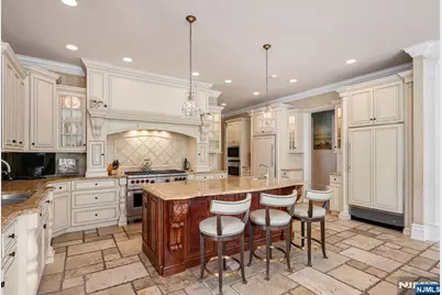 268 Woodside Avenue, Franklin Lakes, NJ 07417 - Photo 17