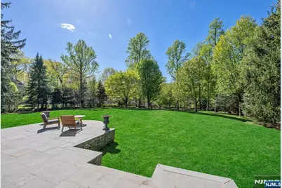 268 Woodside Avenue, Franklin Lakes, NJ 07417 - Photo 45