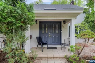 1542 Jefferson St, Teaneck Township, NJ 07666 - Photo 3