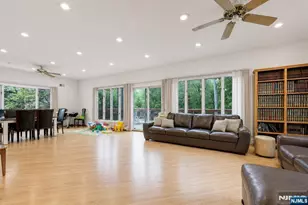 1542 Jefferson St, Teaneck Township, NJ 07666 - Photo 25