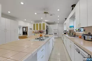 1542 Jefferson St, Teaneck Township, NJ 07666 - Photo 11