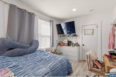 913 19th Street, Newark, NJ 07108 - Photo 9