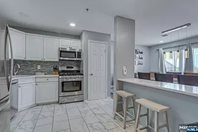 48 Buchanon Court 48 #48, West Orange Township, NJ 07052 - Photo 11