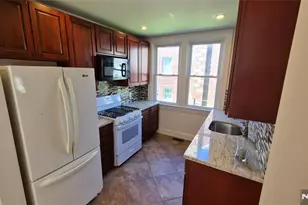 225 Hudson Pl 1, Cliffside Park, NJ 07010 - Photo 3