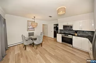 115 Forest Pl, Rochelle Park Township, NJ 07662 - Photo 5