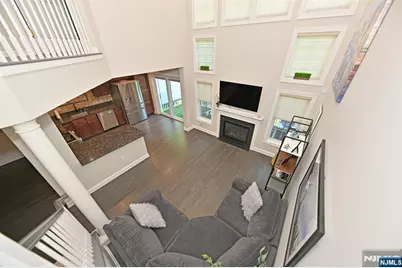 32 Rosewood Court 32 #32, Haledon, NJ 07508 - Photo 9