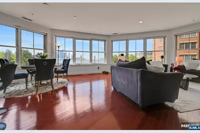 20 Ave At Port Imperial 202 #202, West New York, NJ 07093 - Photo 5