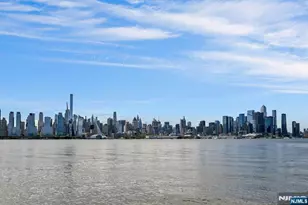 20 Ave At Port Imperial 202, West New York, NJ 07093 - Photo 3