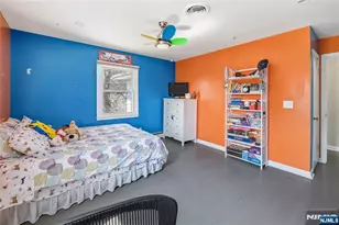 682 Floyd St, Englewood Cliffs, NJ 07632 - Photo 19