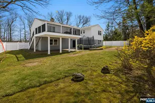 682 Floyd St, Englewood Cliffs, NJ 07632 - Photo 49
