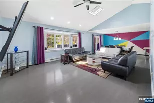 682 Floyd St, Englewood Cliffs, NJ 07632 - Photo 5