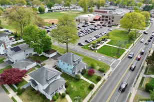 312 Rochelle Ave, Rochelle Park Township, NJ 07662 - Photo 1