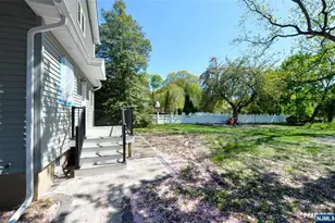 385 Goffle Road 1st Floor, Ridgewood, NJ 07450 - Photo 19